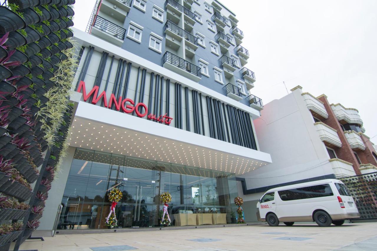 Mango Suites Cauayan Ngoại thất bức ảnh