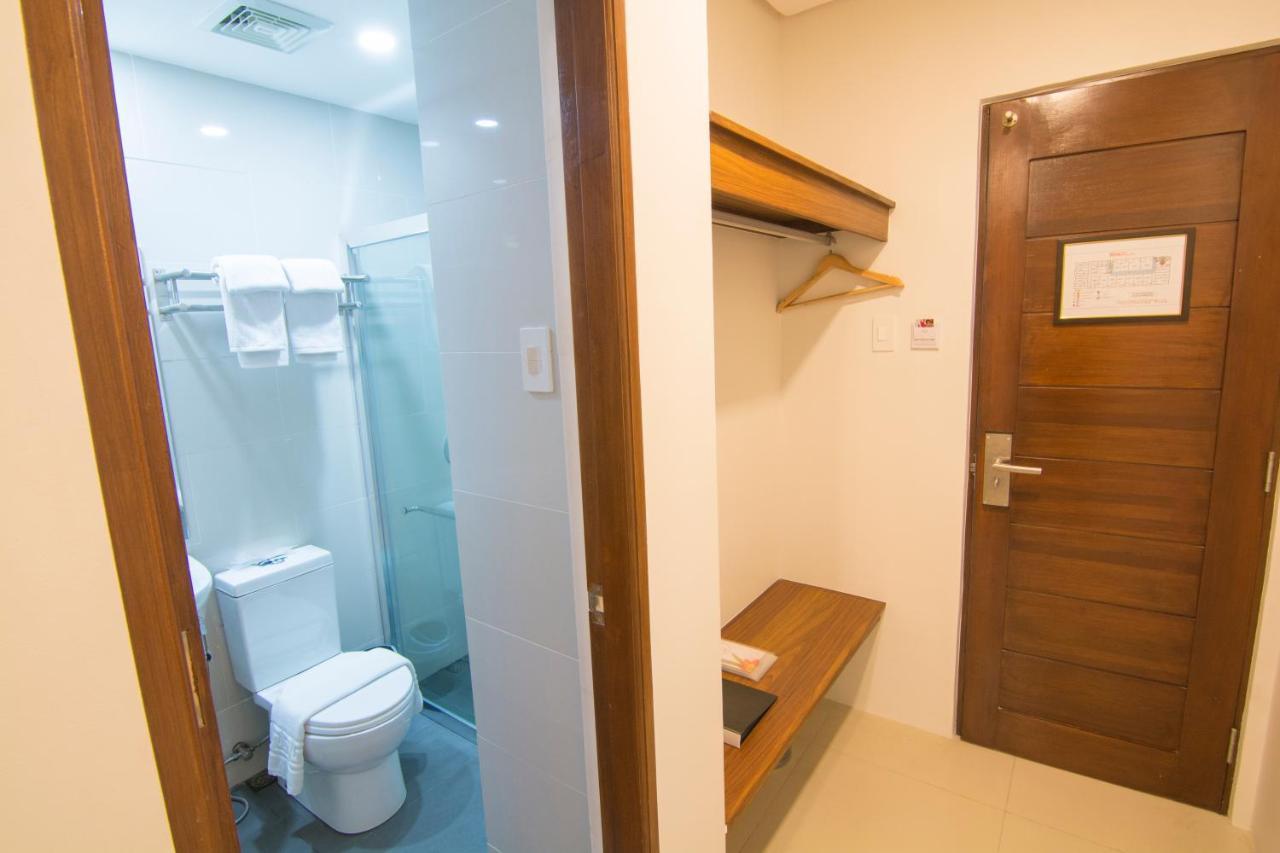 Mango Suites Cauayan Ngoại thất bức ảnh